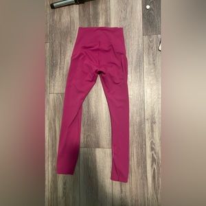 lululemon leggings , perfect condition no flaws